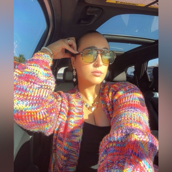 SIV IS LIVE! MUMU CHOO CHOO! ✨🌴💜🍓 - Picture 2 of 9